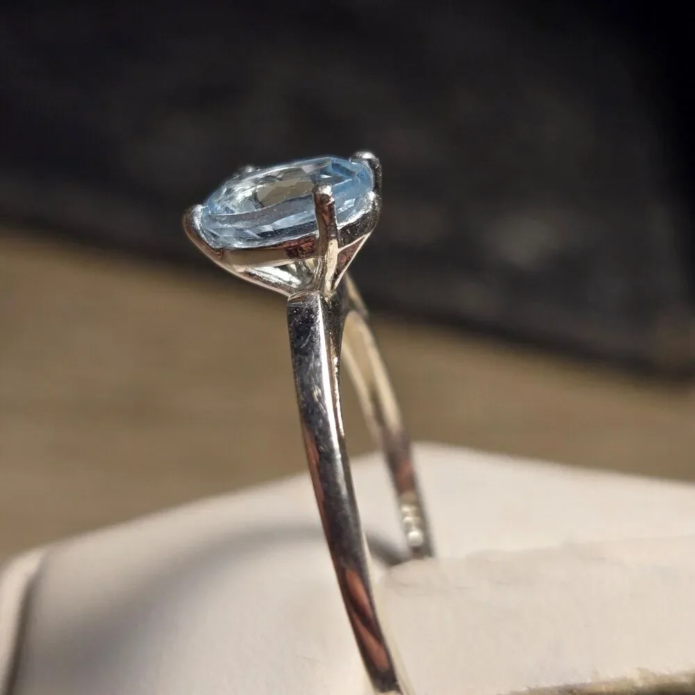 Baby Blue Solitaire vintage sterling silver ring sz 7